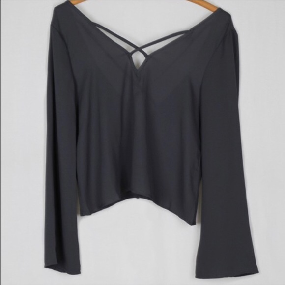 Long sleeve charcoal top - Picture 2 of 6